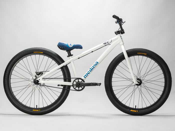 Medusa V2 White 26"